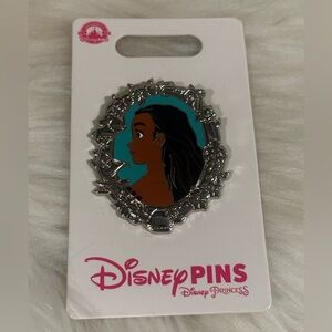 Disney Parks Trading Pin - Moana Princess Portrait Silver Frame 2024